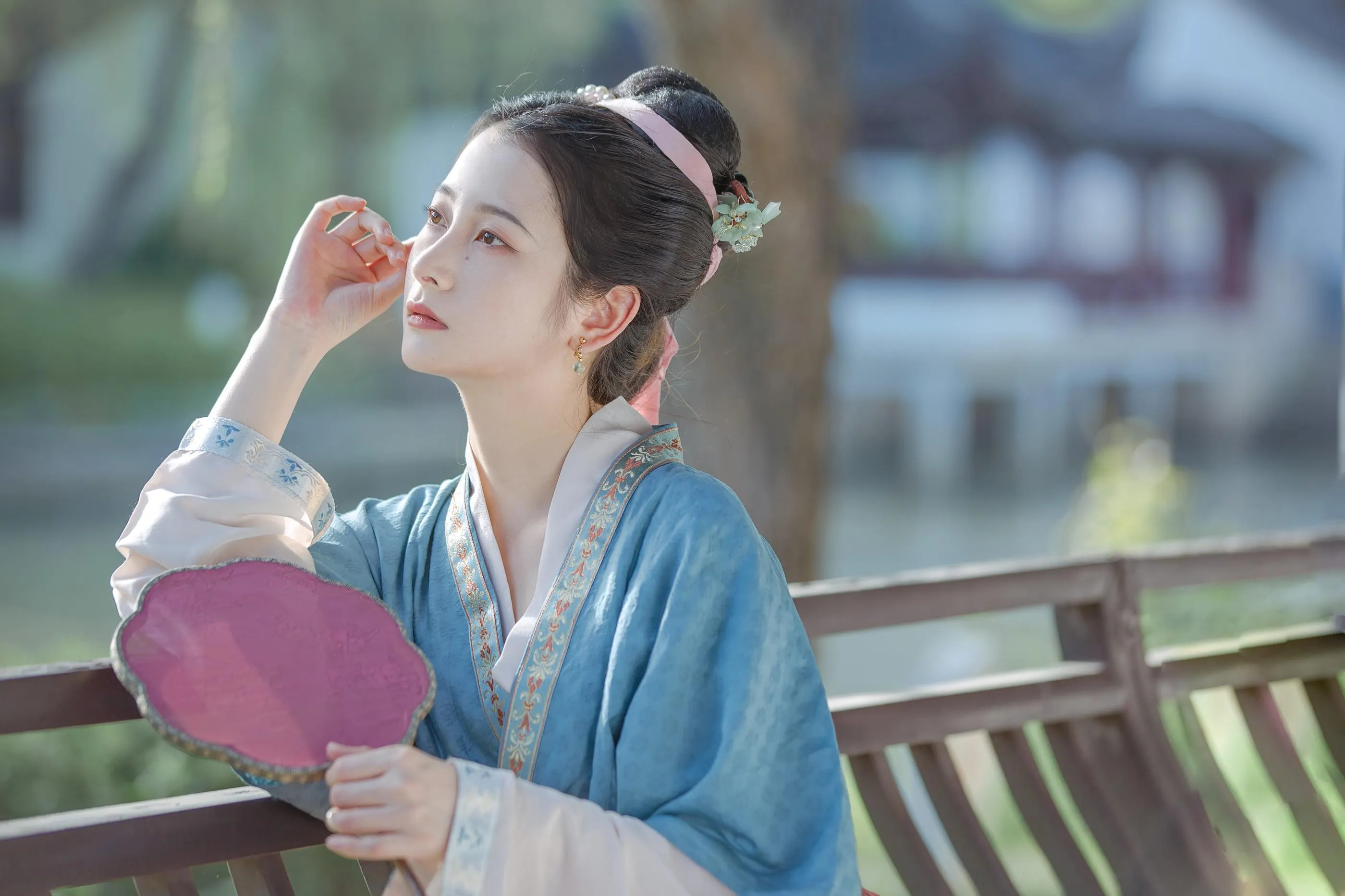 [艺图语] 2022.06.29 拾尽千苍色，携来两袖风 五月的三花猫 [27P]插图3